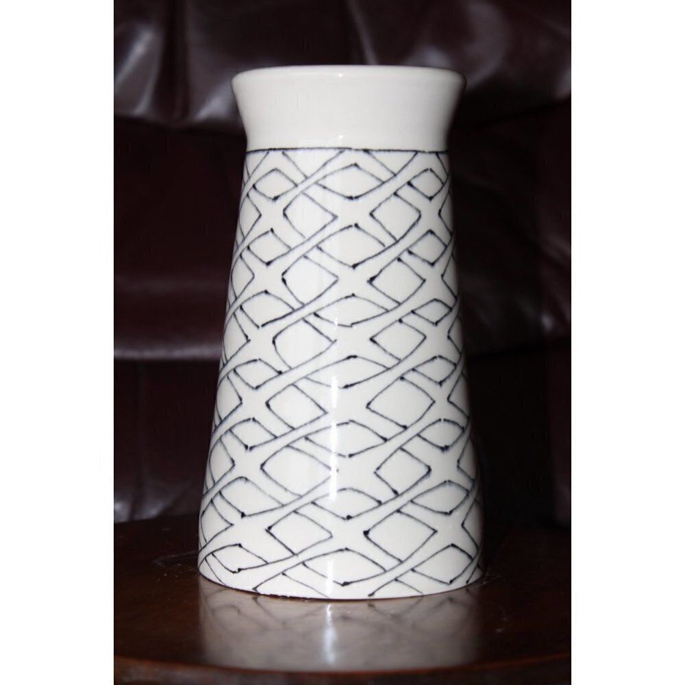 Art Studio Ceramic Black & White Vase Minimalist Contemporary Pottery Handpainte